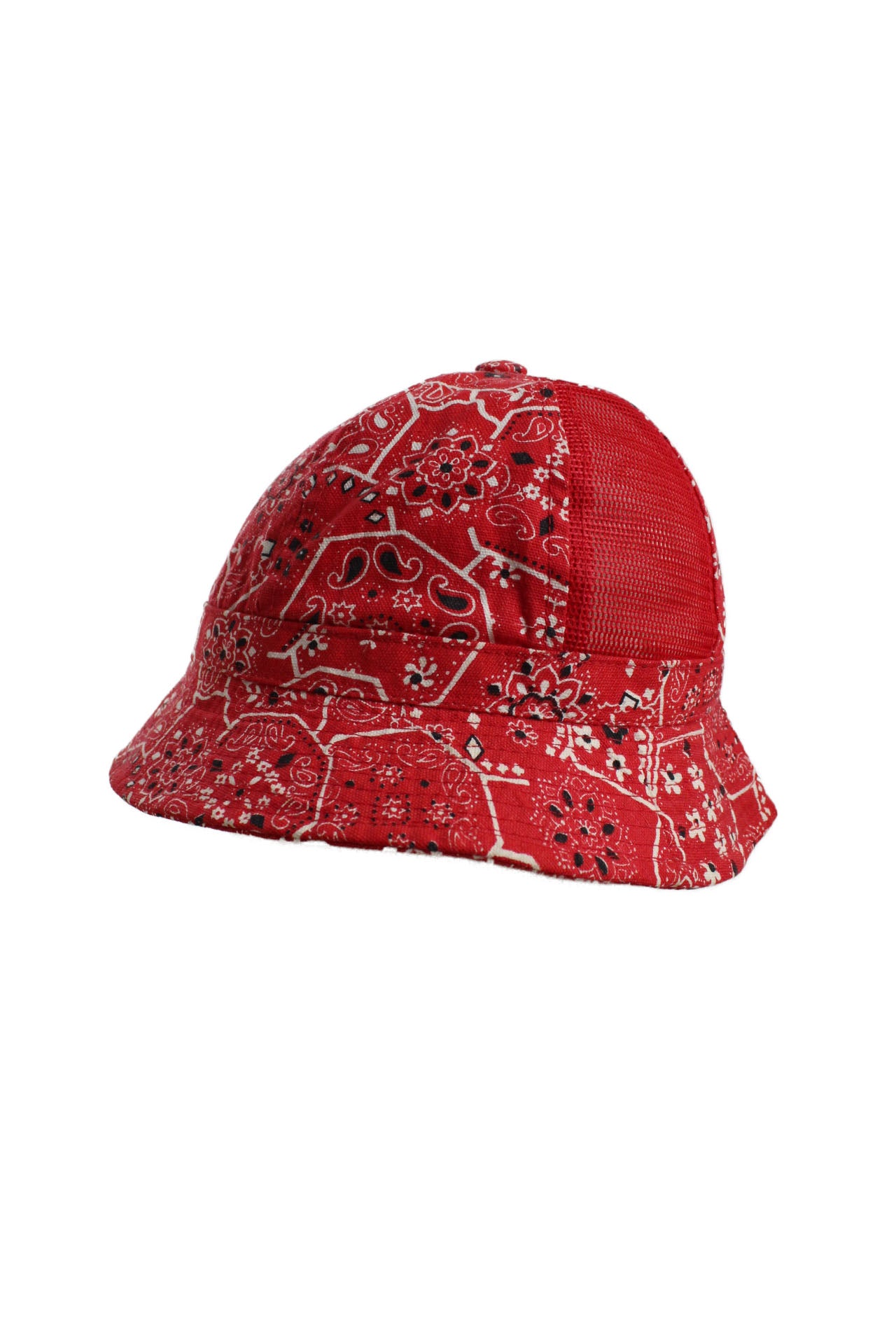 side view with mesh panel of bucket hat.
