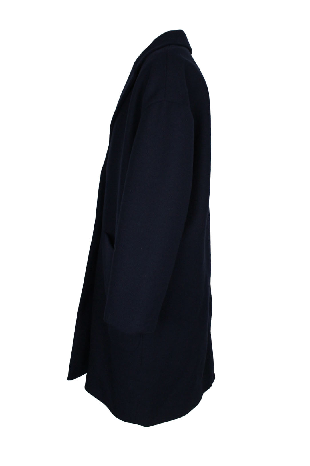 profile of madewell "the dream coat" navy oversized wool coat. original tags attached. 2-button front closure. large square side pockets. 